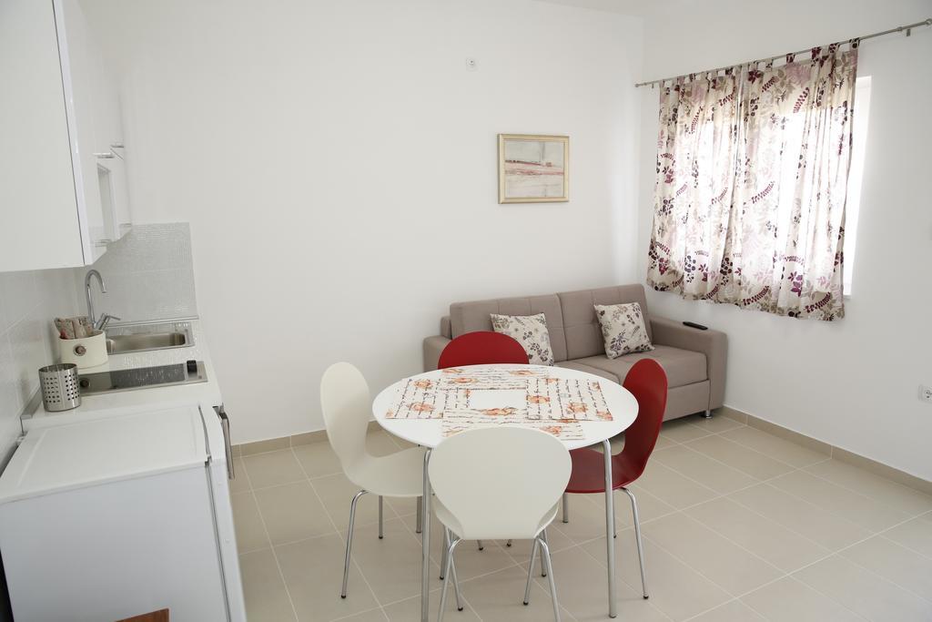 Apartment Udovicic 沃迪切 客房 照片