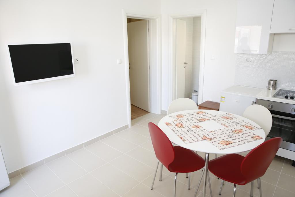 Apartment Udovicic 沃迪切 客房 照片