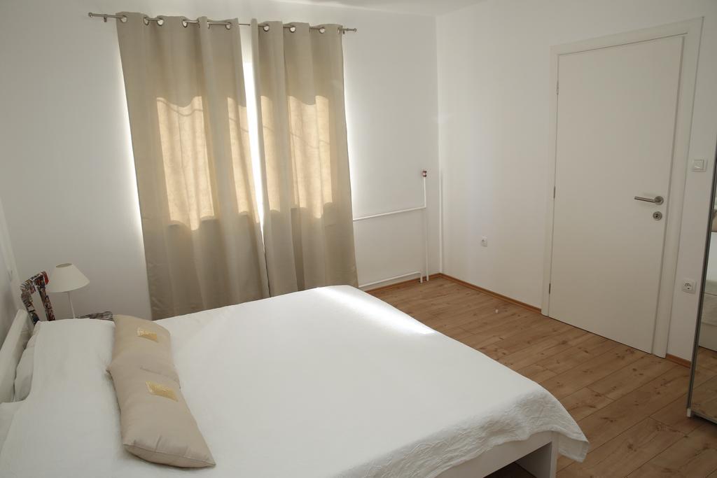 Apartment Udovicic 沃迪切 客房 照片