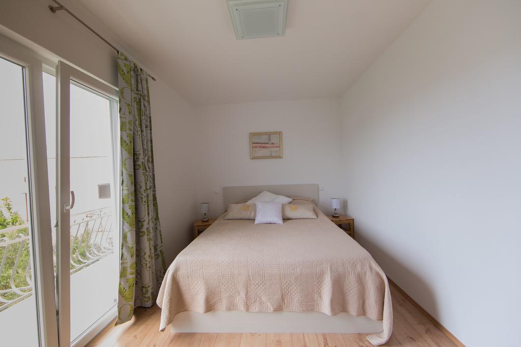 Apartment Udovicic 沃迪切 客房 照片